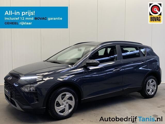 Grijs, metallic lak Gebruikt 2023 Hyundai Bayon Comfort SUV | € 20.950 (Eerlijke prijs) - Afbeelding 1/4