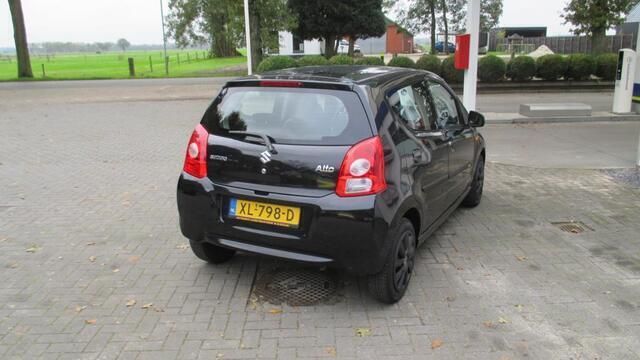 Occasion Suzuki Alto 68 PK (50 kW) 2011 Zwart Hatchback