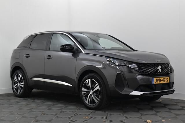 Grijs (metallic) Gebruikt 2024 Peugeot 3008 Allure SUV | € 28.750 (Eerlijke prijs) - Afbeelding 1/3