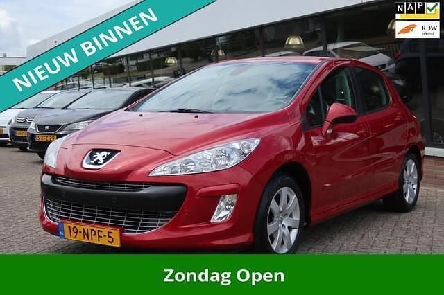 Rood Gebruikt 2010 Peugeot 308 Hatchback | € 3.945 (Eerlijke prijs) - Afbeelding 1/4