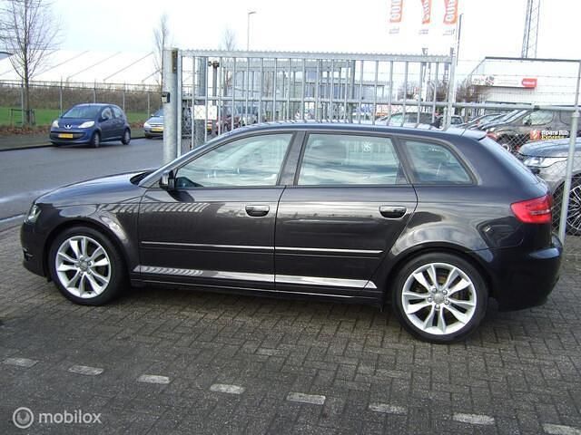 Occasion Audi A3 Sportback Ambition 125 PK (91 kW) 2011 Zwart Hatchback