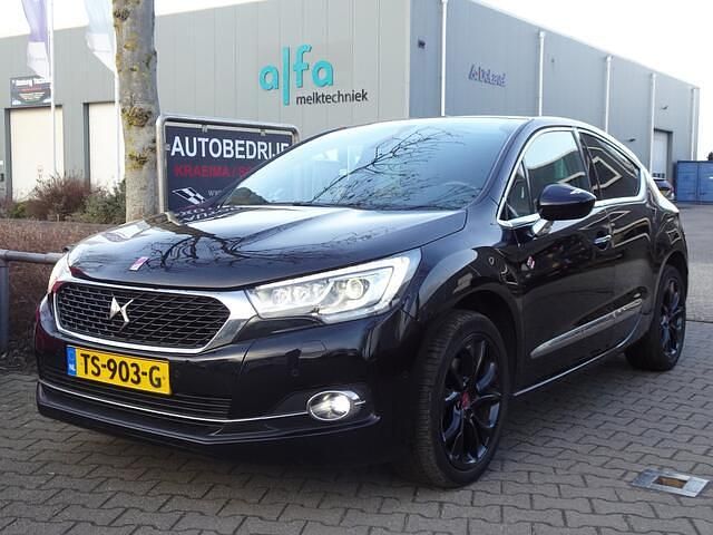 Occasion DS Automobiles DS4 Performance 165 PK (121 kW) 2018 Zwart Hatchback
