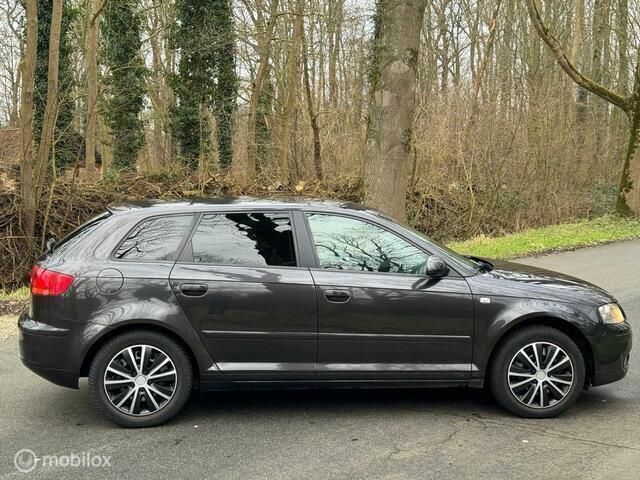 Occasion Audi A3 Sportback Ambition 140 PK (102 kW) 2006 Grijs Hatchback