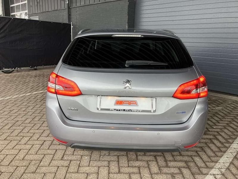 Occasion Peugeot 308 120 PK (88 kW) 2015 Wit Hatchback