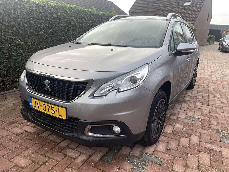 Grijs Occasion 2016 Peugeot 2008 Active SUV | € 5.999 (Eerlijke prijs) - Afbeelding 1/4