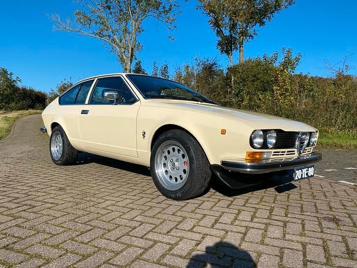 Occasion Alfa Romeo Alfetta GT/GTV 107 PK (78 kW) 1976 Coupé