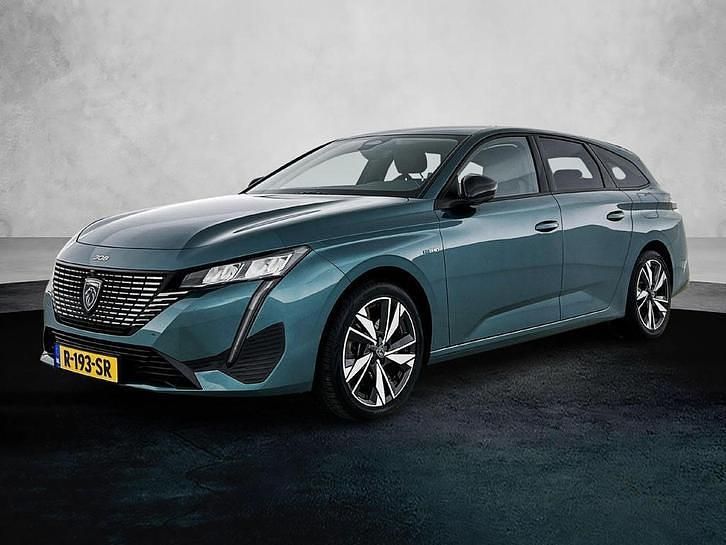 Blauw Occasion 2022 Peugeot 308 SW Allure Stationwagen | € 25.195 (Goede deal) - Afbeelding 1/4