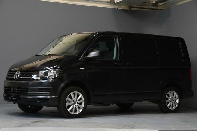 Zwart Gebruikt 2016 VW T6 Van | € 24.950 (Super prijs) - Afbeelding 1/4