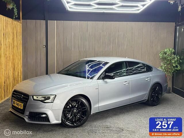 Grijs Gebruikt 2017 Audi A5 Sportback S-Line Hatchback | € 15.900 (Super prijs) - Afbeelding 1/4