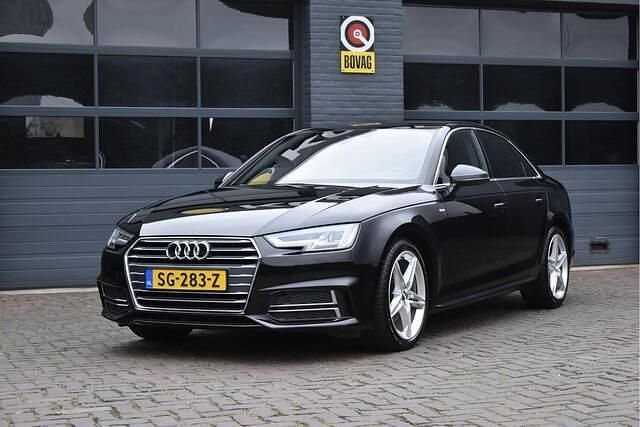 Zwart Gebruikt 2018 Audi A4 S-Line Sedan | € 22.950 (Eerlijke prijs) - Afbeelding 1/4