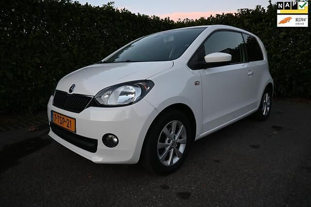 Wit Occasion 2014 Skoda Citigo Drive Hatchback | € 4.750 (Eerlijke prijs) - Afbeelding 1/4