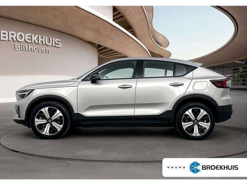 Grijs, metallic lak Gebruikt 2023 Volvo C40 Core SUV | € 33.900 (Super prijs) - Afbeelding 1/4