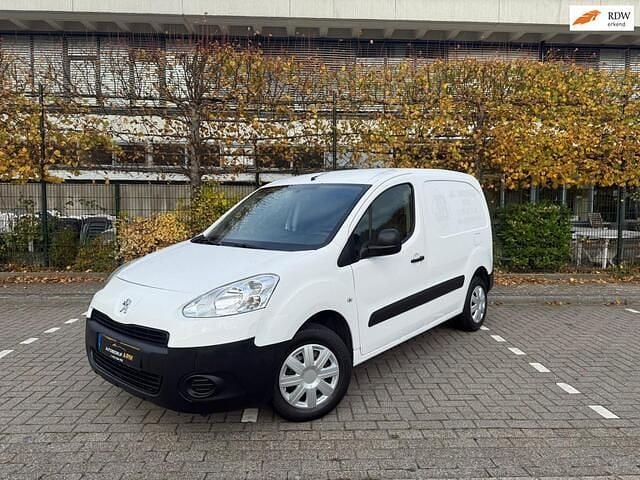 Wit Gebruikt 2015 Peugeot Partner Van | € 3.250 (Goede deal) - Afbeelding 1/4