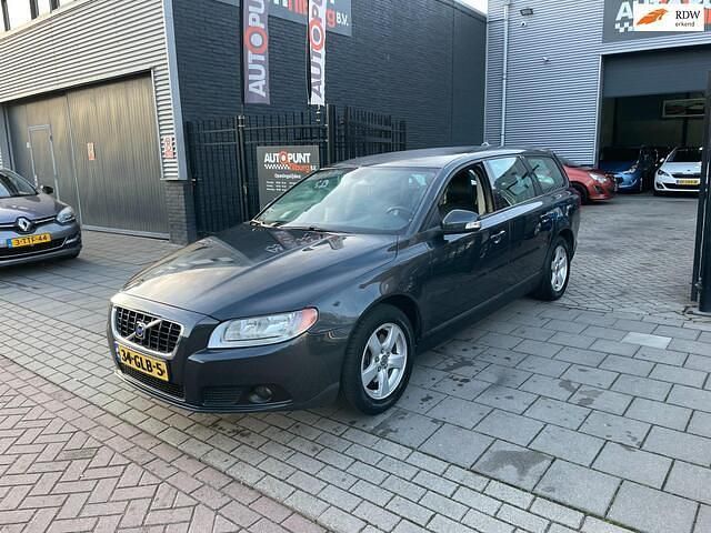 Grijs Occasion 2008 Volvo V70 Kinetic Stationwagen | € 3.999 (Eerlijke prijs) - Afbeelding 1/4