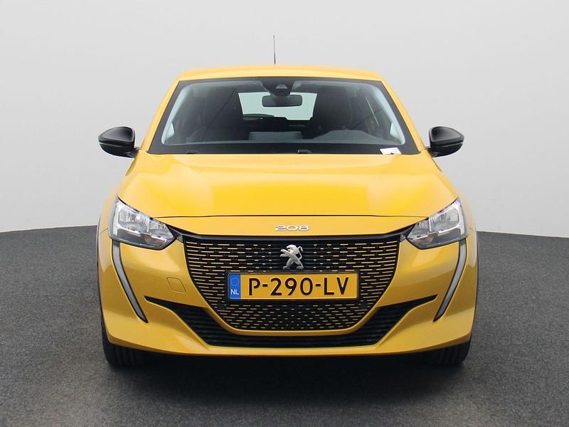 Occasion Peugeot e-208 Active 100 kW (136 PK) 2022 Geel Hatchback