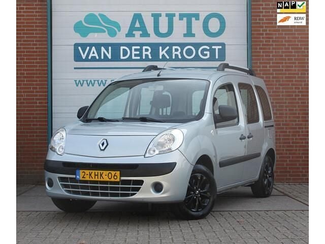 Grijs (metallic) Occasion 2013 Renault Kangoo Authentique MPV | € 6.495 (Eerlijke prijs) - Afbeelding 1/4