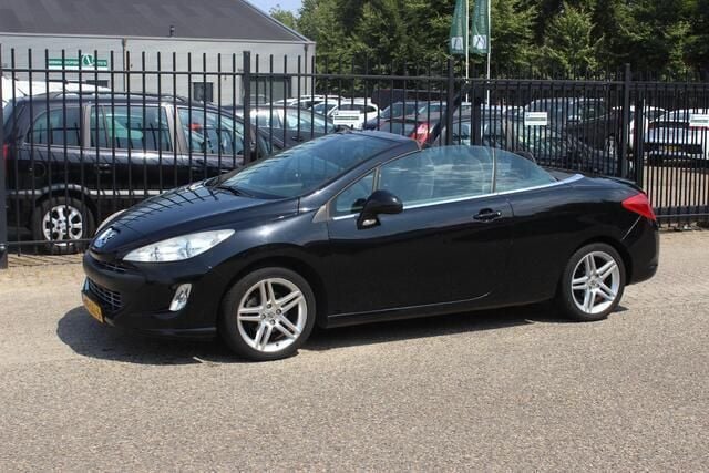 Zwart, metallic lak Gebruikt 2009 Peugeot 308 CC Sport Cabriolet | € 4.950 (Super prijs) - Afbeelding 1/4