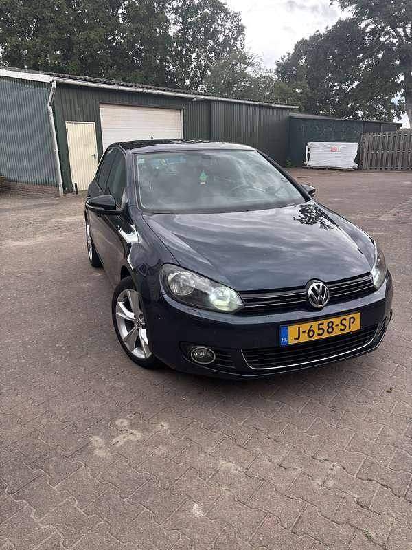 Blauw Gebruikt 2012 VW Golf VII Highline Hatchback | € 4.750 (Goede deal) - Afbeelding 1/4