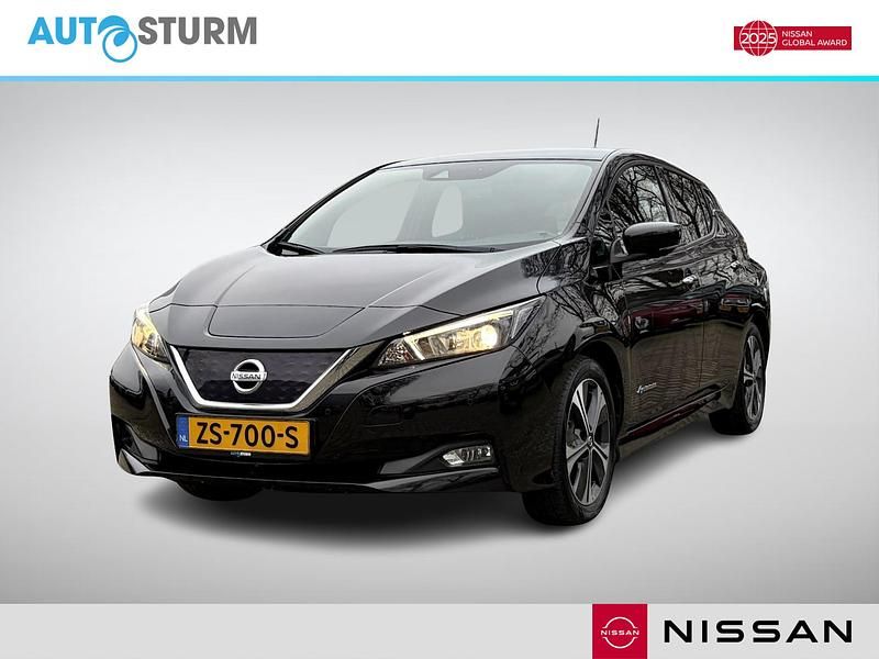 Zwart Occasion 2019 Nissan Leaf N-Connecta Hatchback | € 13.749 (Eerlijke prijs) - Afbeelding 1/4