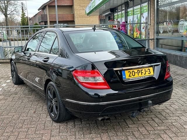 Occasion Mercedes C180 157 PK (115 kW) 2011 Zwart (metallic) Sedan