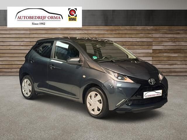 Occasion Toyota Aygo X-play 69 PK (50 kW) 2015 Grijs Hatchback