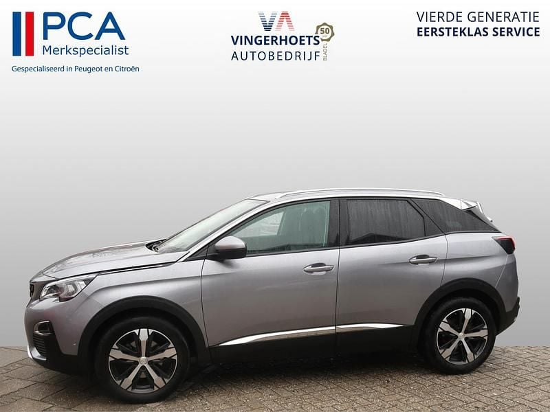 Grijs Gebruikt 2020 Peugeot 3008 Allure SUV | € 18.900 (Goede deal) - Afbeelding 1/4