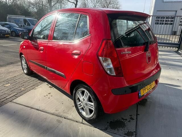 Occasion Hyundai i10 Dynamiq 67 PK (49 kW) 2010 Rood Hatchback