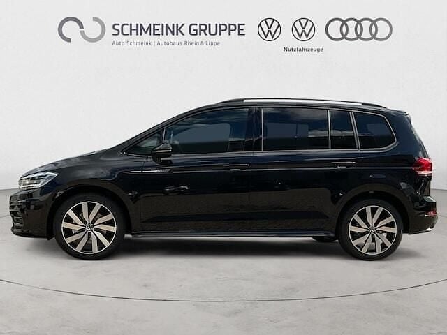 Occasion VW Touran R-line 150 PK (110 kW) 2024 Zwart MPV