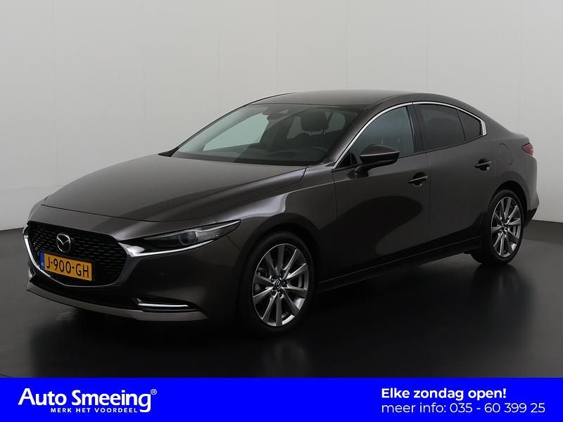 Bruin Gebruikt 2020 Mazda 3 Luxury Sedan | € 20.895 (Eerlijke prijs) - Afbeelding 1/4