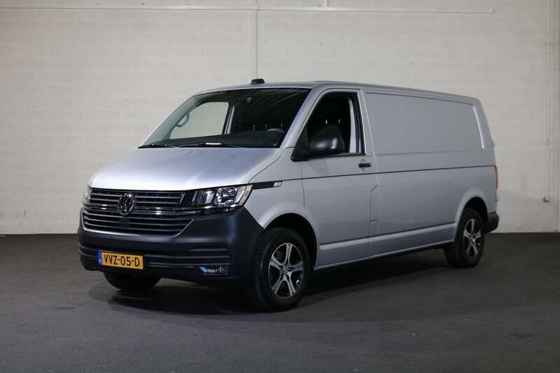 Grijs Gebruikt 2023 VW T6.1 Van | € 32.950 (Super prijs) - Afbeelding 1/3