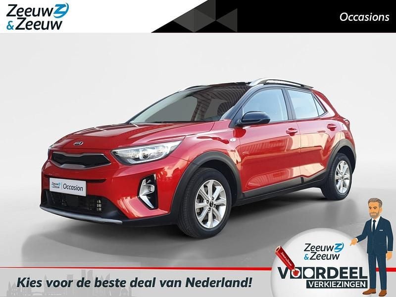 (bbe) signal red/black m Gebruikt 2021 Kia Stonic SUV | € 18.440 (Eerlijke prijs) - Afbeelding 1/4
