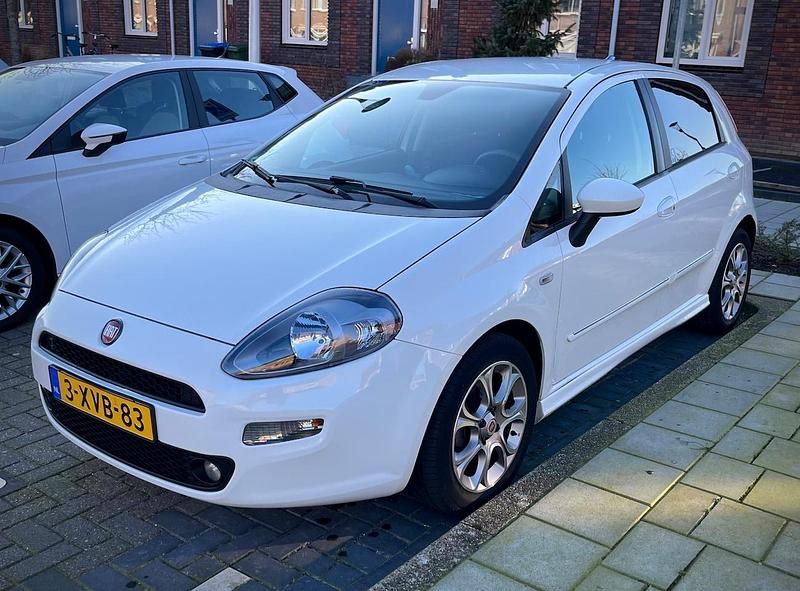 Occasion Fiat Punto Evo Street 101 PK (74 kW) 2014 Wit Hatchback