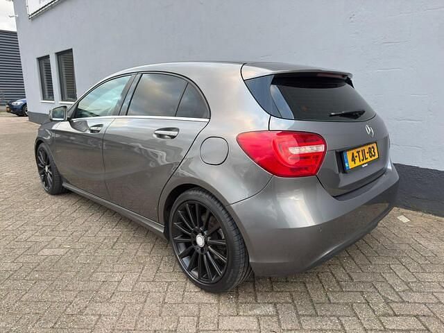 Occasion Mercedes A180 122 PK (89 kW) 2014 Grijs Hatchback