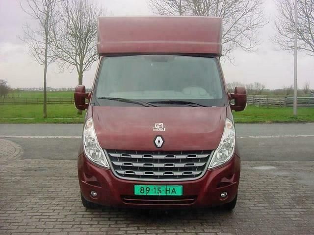 Occasion Renault Master 146 PK (107 kW) 2011 Rood Van