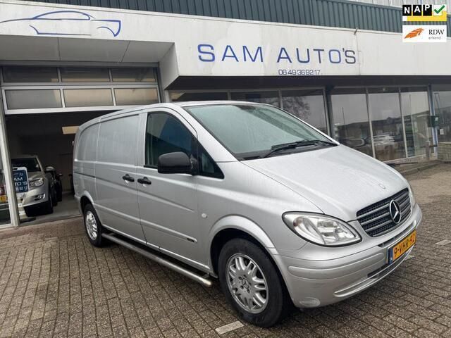 Grijs Gebruikt 2010 Mercedes Vito MPV | € 9.499 (Duur) - Afbeelding 1/4