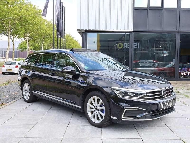 Occasion 2022 VW Passat GTE Stationwagen | € 19.500 (Eerlijke prijs) - Afbeelding 1/4