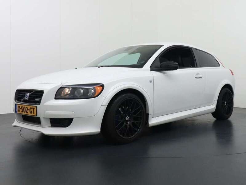 Wit Gebruikt 2009 Volvo C30 R-Design Hatchback | € 10.850 (Iets duurder) - Afbeelding 1/4