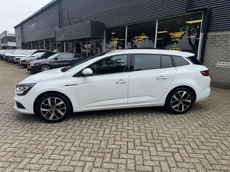 Occasion Renault Mégane GrandTour Bose Edition 159 PK (116 kW) 2020 Wit Stationwagen