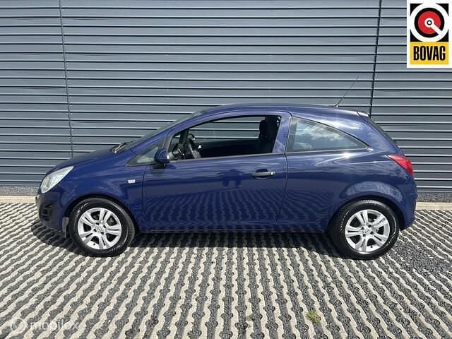 Occasion Opel Corsa Selection 69 PK (50 kW) 2013 Blauw Hatchback