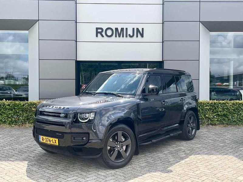 Grijs Gebruikt 2022 Land Rover Defender HSE Dynamic SUV | € 82.500 - Afbeelding 1/4
