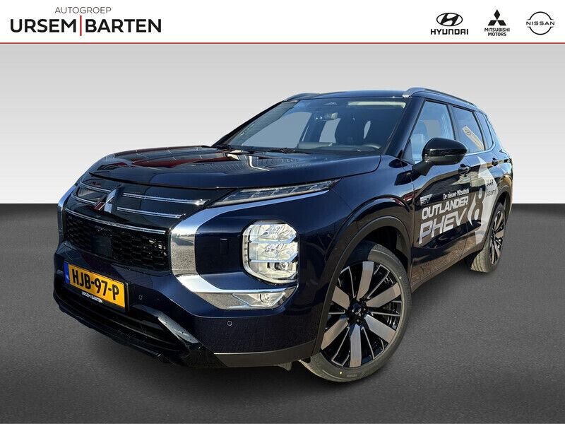 Blauw Gebruikt 2025 Mitsubishi Outlander P-HEV Edition SUV | € 56.330 - Afbeelding 1/4