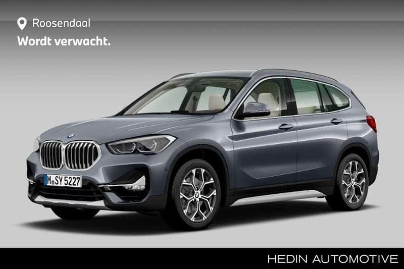 Grijs Gebruikt 2021 BMW X1 Comfort Edition SUV | € 31.880 (Duur) - Afbeelding 1/3