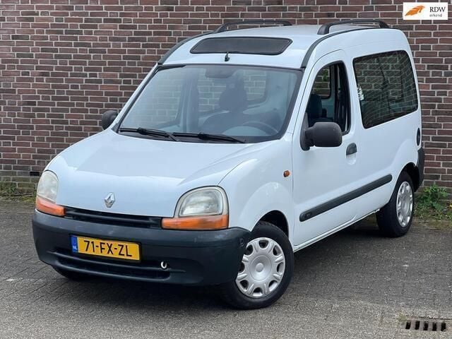 Wit Gebruikt 2000 Renault Kangoo MPV | € 6.945 (Duur) - Afbeelding 1/4