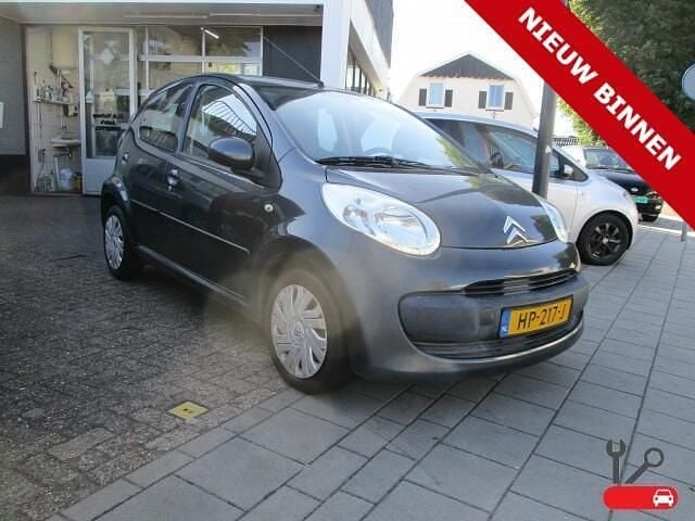 Grijs Gebruikt 2005 Citroën C1 Hatchback | € 1.599 (Eerlijke prijs) - Afbeelding 1/4
