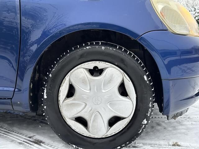 Occasion Toyota Yaris Sol 86 PK (63 kW) 2000 Blauw Hatchback