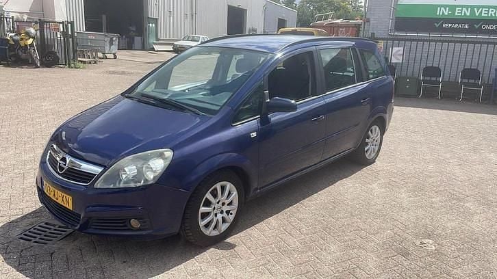 Gebruikt 2007 Opel Zafira | € 2.150 (Eerlijke prijs) - Afbeelding 1/4