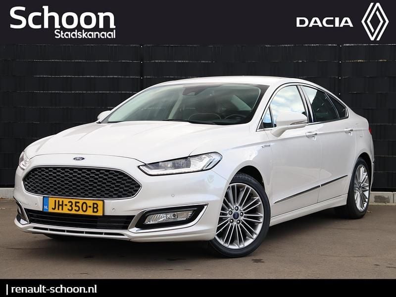 Wit Gebruikt 2016 Ford Mondeo Vignale Sedan | € 16.950 (Eerlijke prijs) - Afbeelding 1/4