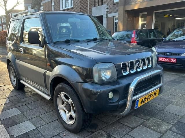 Zwart Occasion 2000 Suzuki Jimny SUV | € 3.250 (Iets duurder) - Afbeelding 1/4