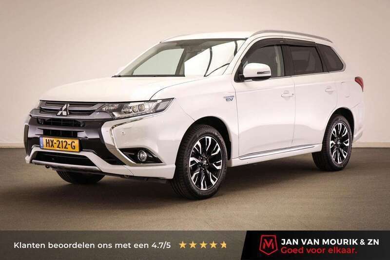 Wit Gebruikt 2015 Mitsubishi Outlander P-HEV Edition SUV | € 20.900 (Iets duurder) - Afbeelding 1/4