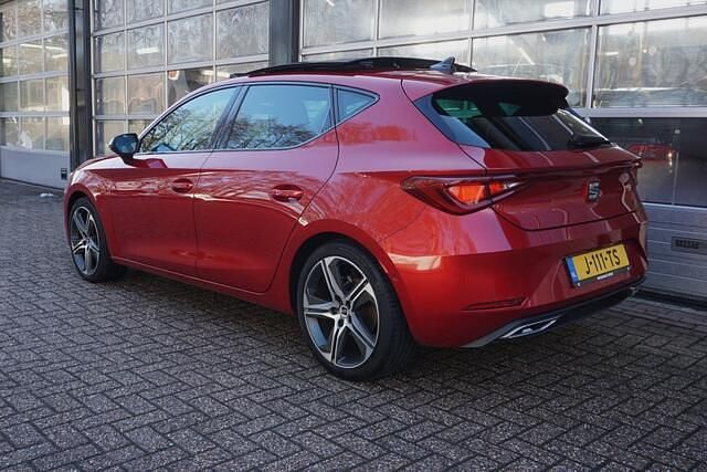 Occasion Seat Leon FR 110 PK (80 kW) 2020 Rood Hatchback